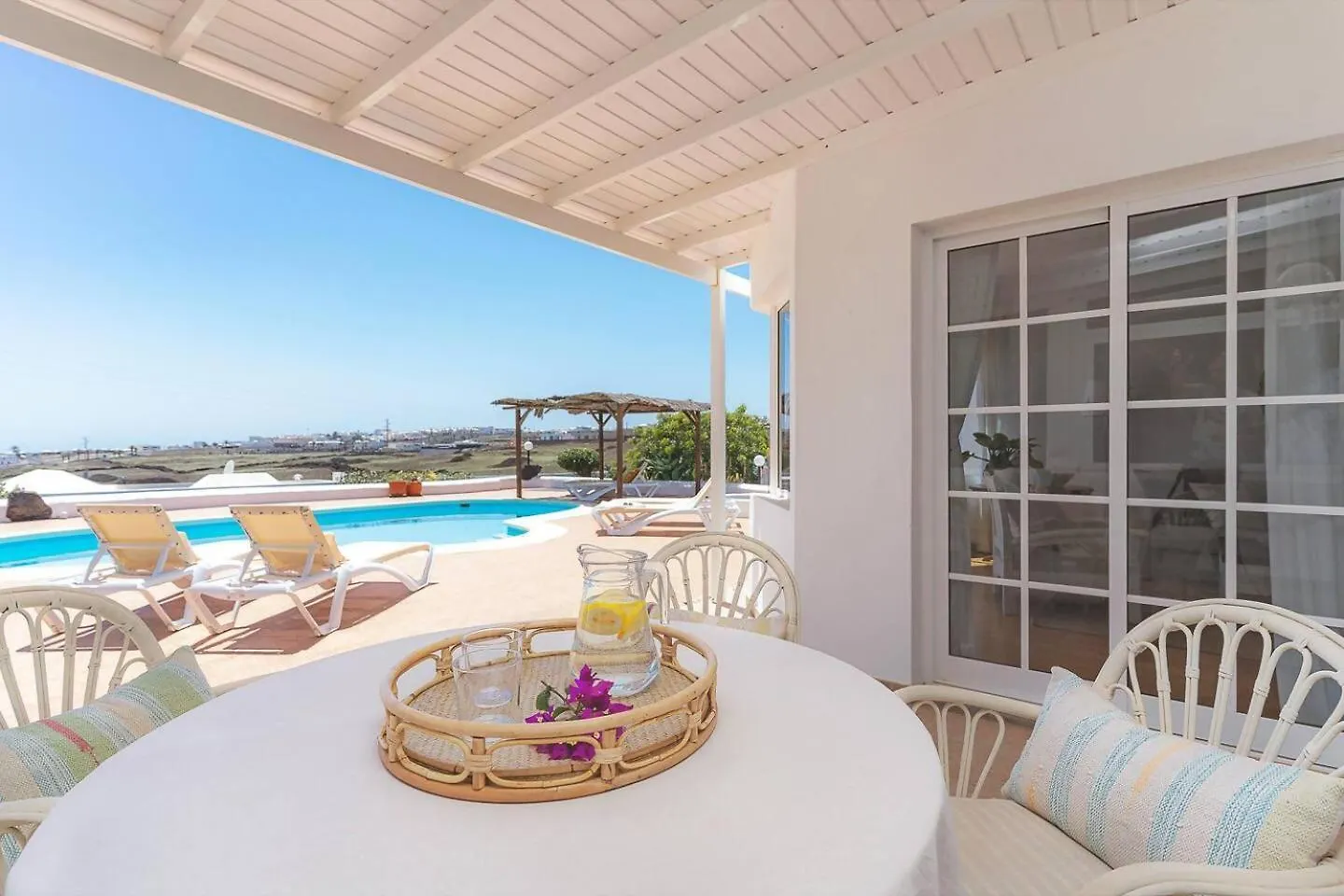 Amazing 3 Bedroom Ocean View With Pool Tias 0*,
